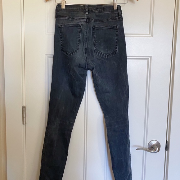 Gap resolution true skinny high rise jeans - Picture 4 of 4